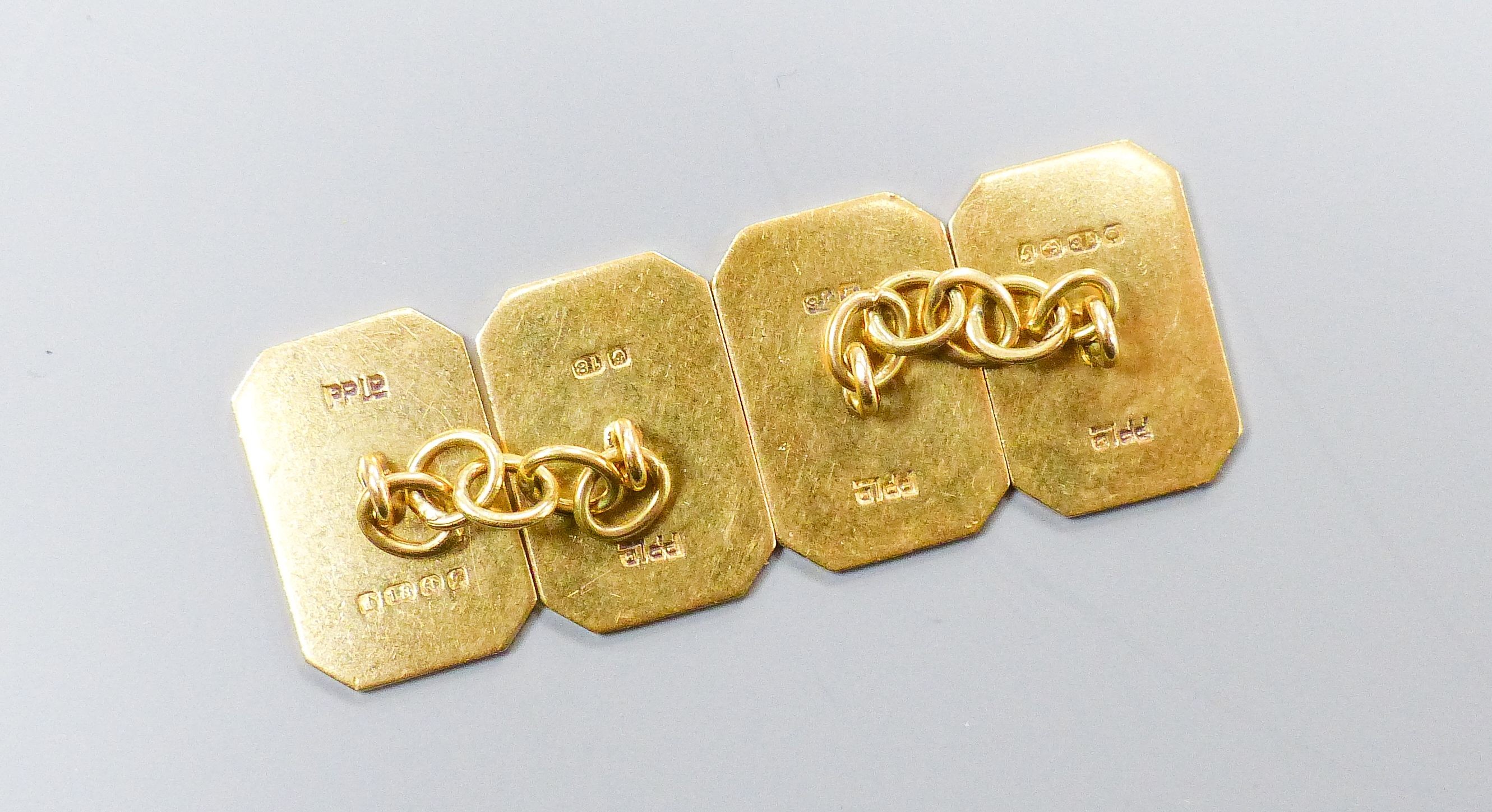 A pair of modern 18ct yellow gold octagonal cufflinks with engraved initials, 8.6 grams.